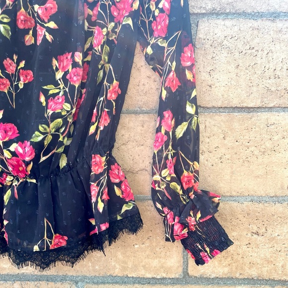 NEW NBD Revolve Dylan Black Red Floral Swiss Dot Off The Shoulder Blouse XS - Picture 5 of 9